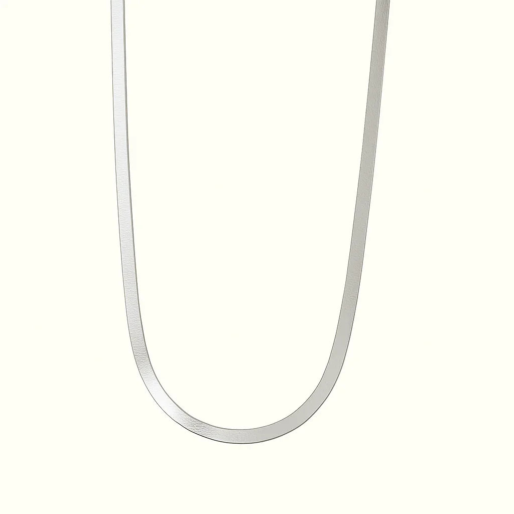 Chelsea Necklace Gold