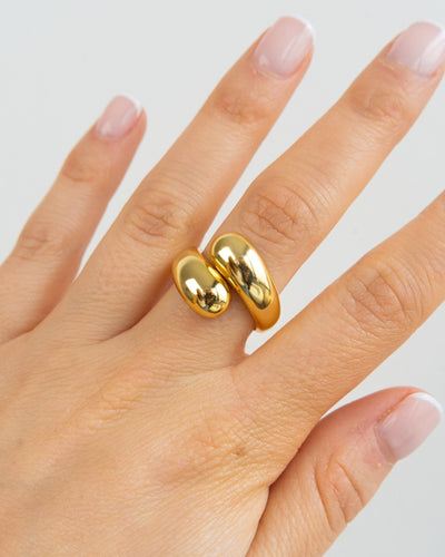 Embrace Ring