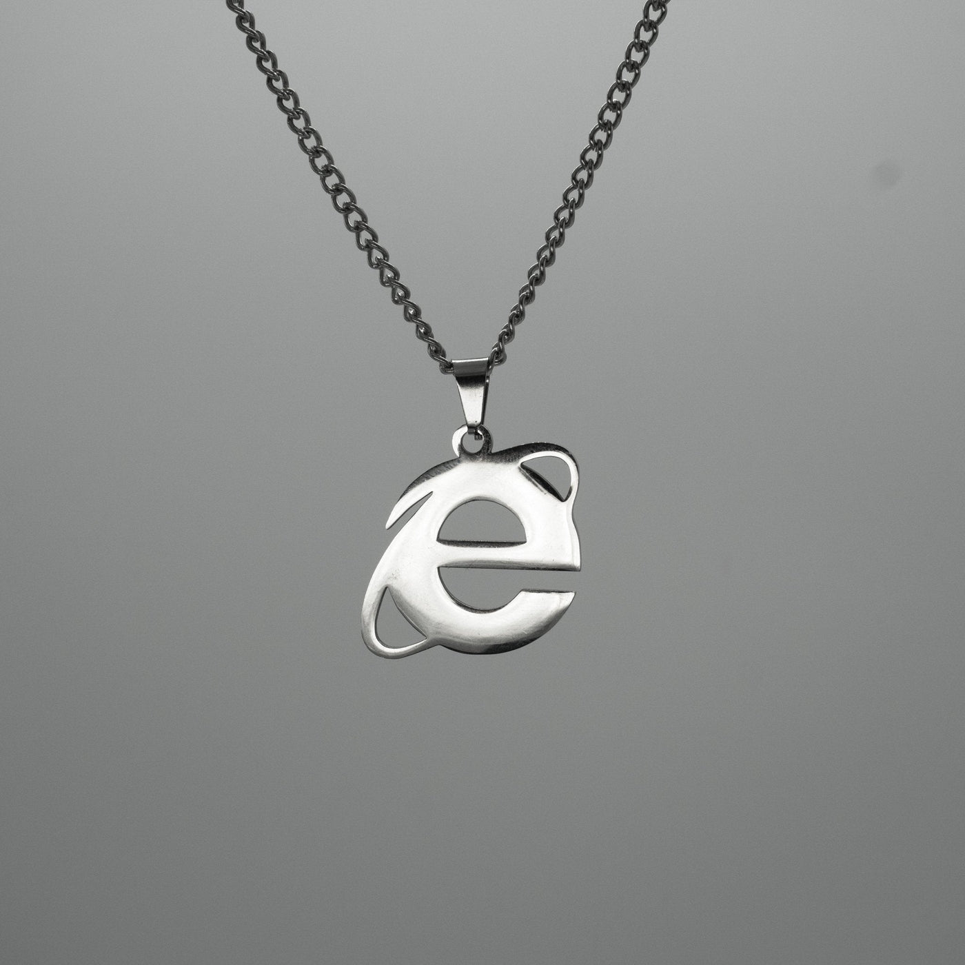 Internеt Explorer Necklace