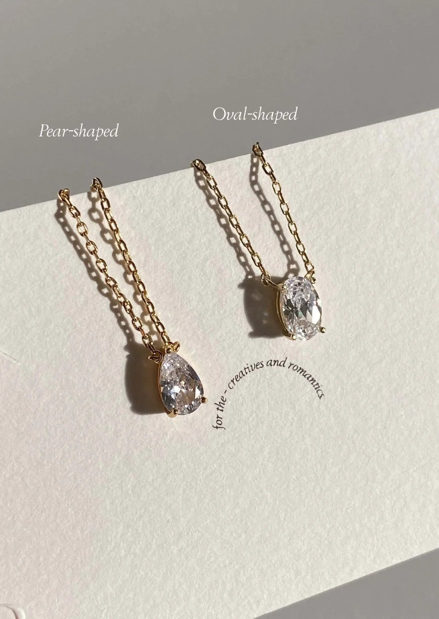 Iriss Necklace Pear - Gold