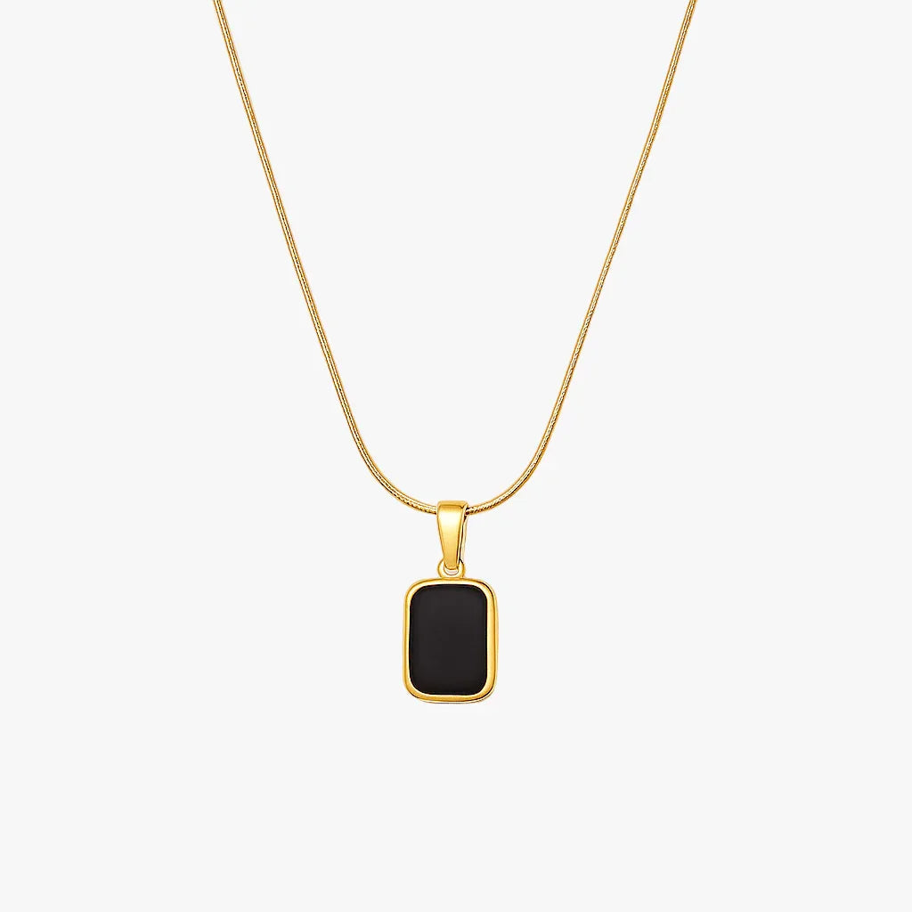 Noir Pendant Necklace