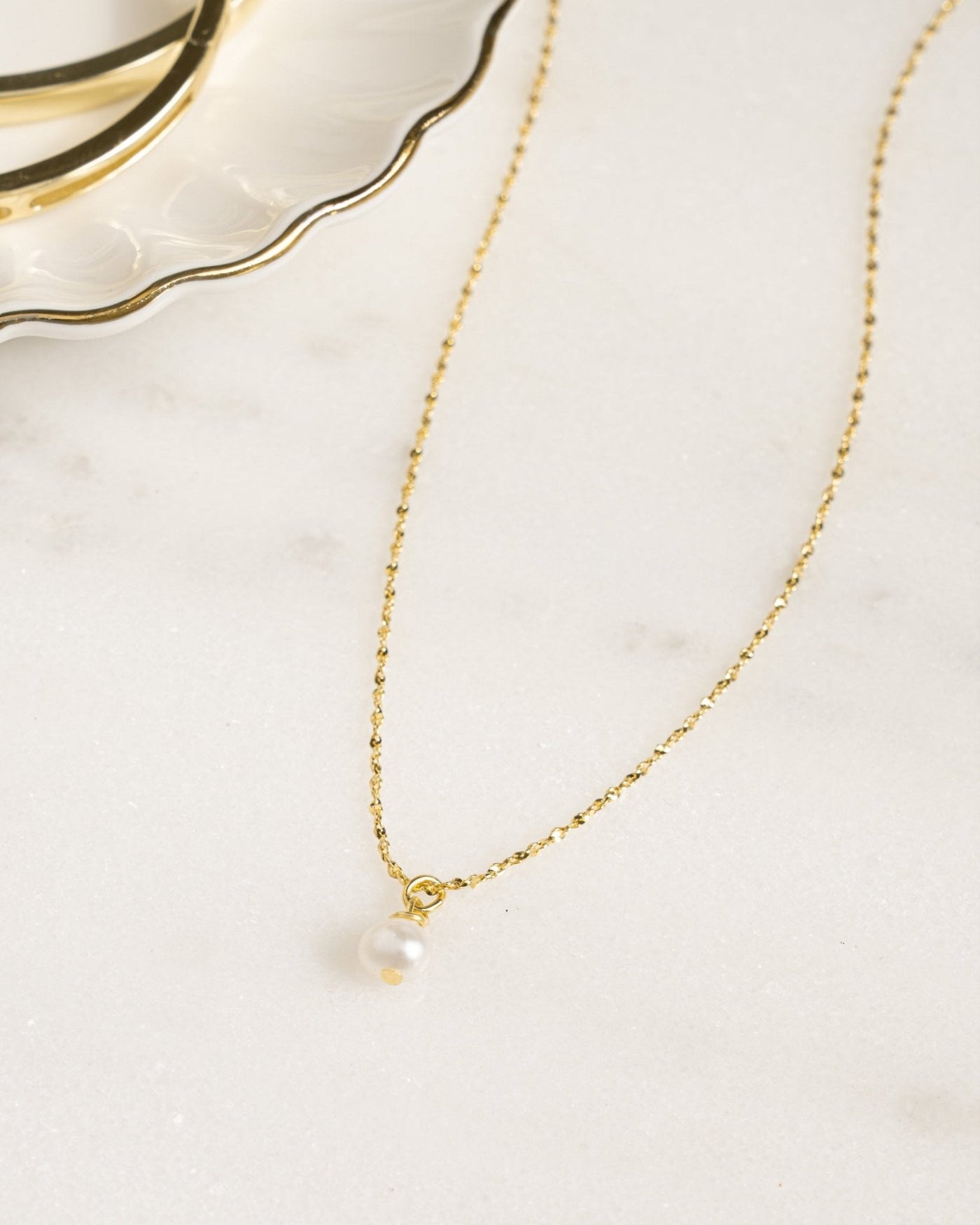 Pearl Pendant Necklace