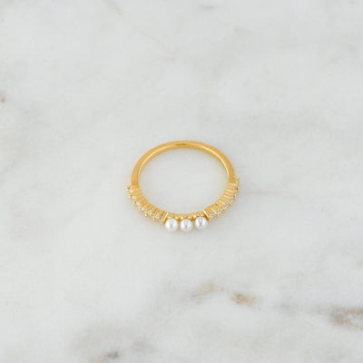 Three Pearl Ring