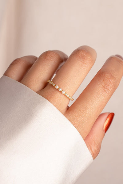 Three Pearl Ring